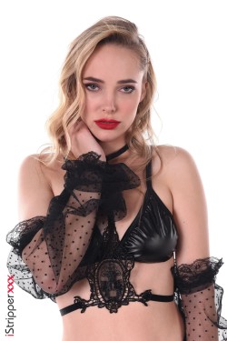 Athena Fleurs - Black Seduction - 2