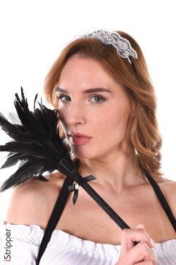 Bonni Gee - Geez It's Dirty Here - 4