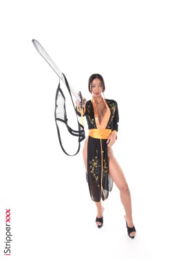 Lia Lin - Show Me Your Sword - 7